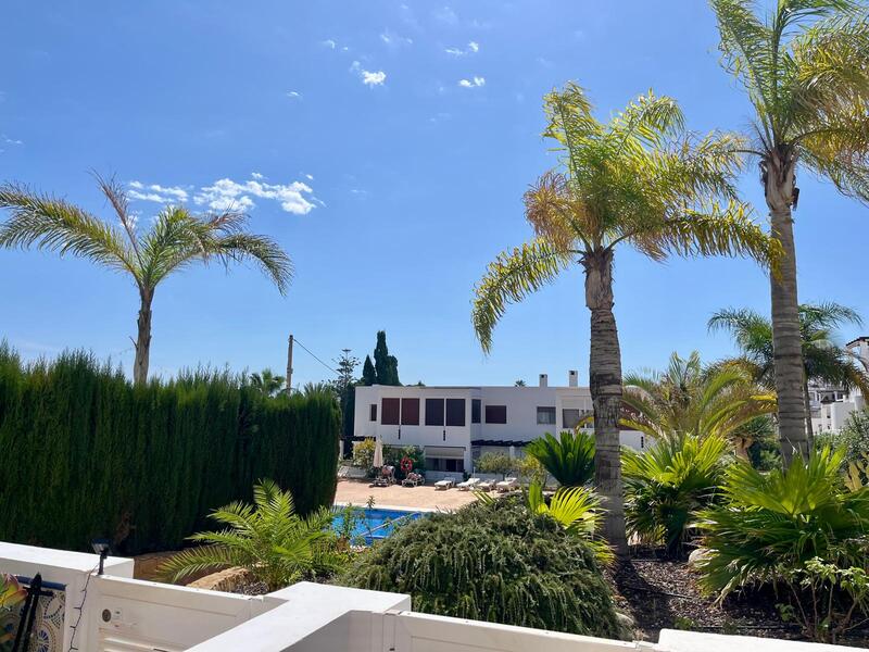 AB/MO/4A: Townhouse for Rent in Mojácar Playa, Almería