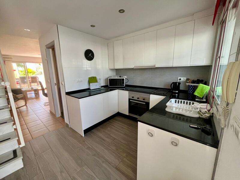 AB/MO/4A: Townhouse for Rent in Mojácar Playa, Almería