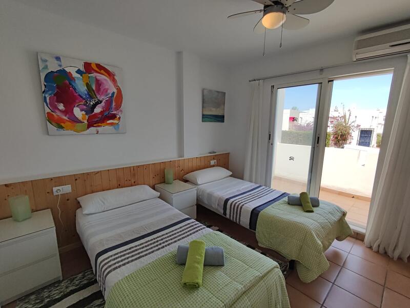 AB/MO/4A: Townhouse for Rent in Mojácar Playa, Almería