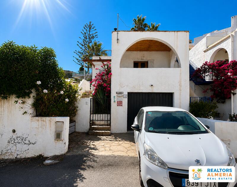 CASA JA: Townhouse for Sale in Mojácar Playa, Almería CASA JA: Townhouse for Sale in Mojácar Playa, Almería