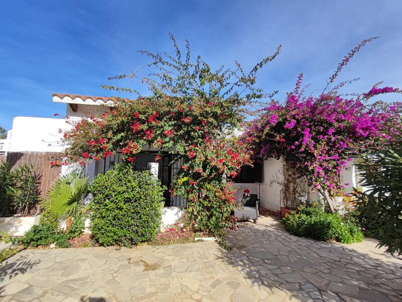 CASA RM: Villa for Sale in Mojácar Playa, Almería