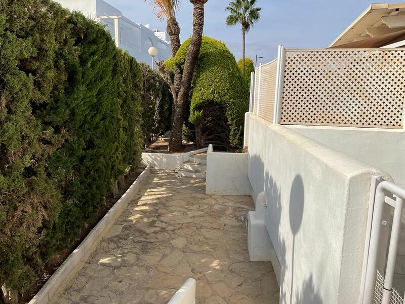 LP/EM: Townhouse for Sale in Mojácar Playa, Almería