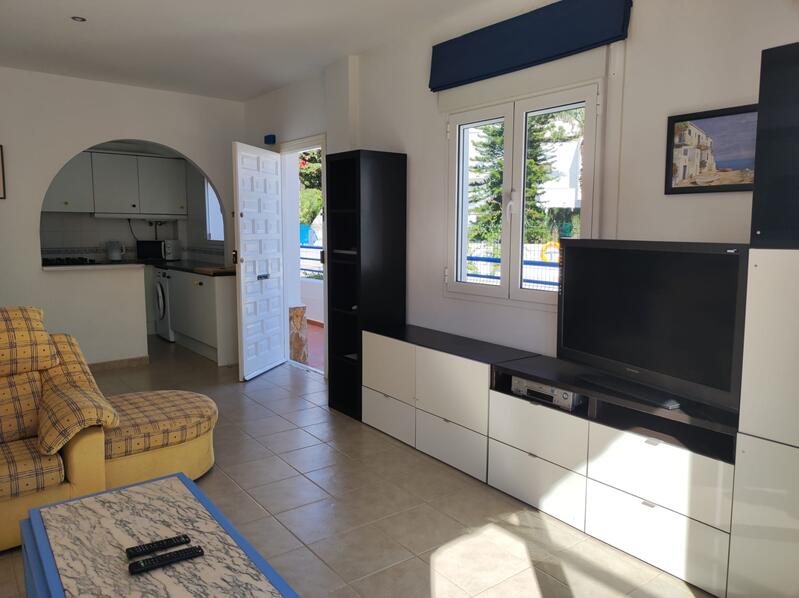 ESP/TR/18: Apartment for Rent in Mojácar Playa, Almería