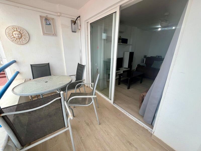 IA/BR/434: Apartment for Rent in Mojácar Playa, Almería