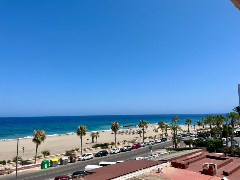 IA/BR/434: Apartment for Rent in Mojácar Playa, Almería