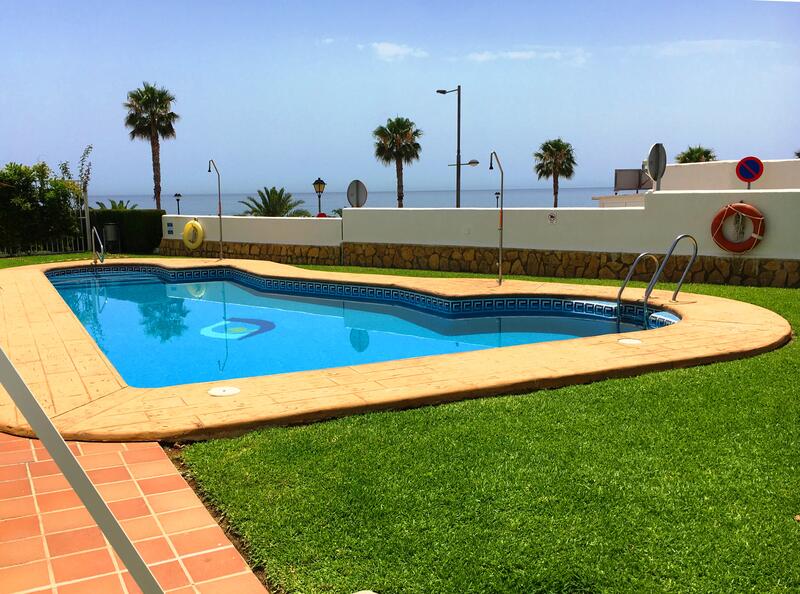 IND/IS/18: Apartment for Rent in Mojácar Playa, Almería