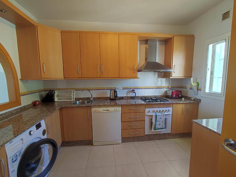 IND/IVS/10: Apartment for Rent in Mojácar Playa, Almería