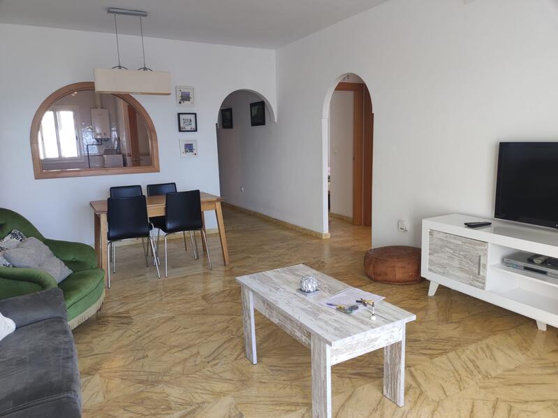 IND/IVS/10: Apartment for Rent in Mojácar Playa, Almería
