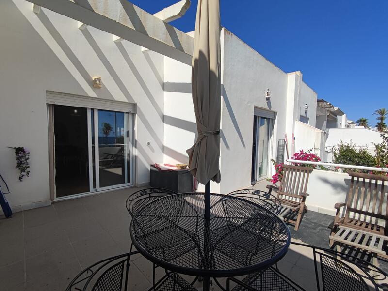 IND/IVS/10: Apartment for Rent in Mojácar Playa, Almería