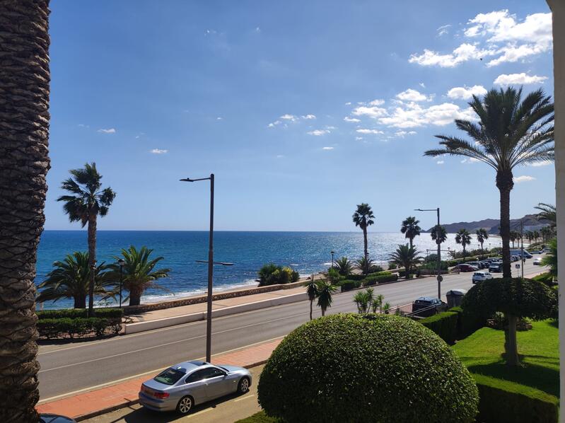 IND/IVS/10: Apartment for Rent in Mojácar Playa, Almería