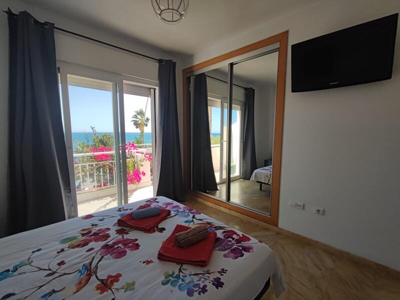 IND/IVS/10: Apartment for Rent in Mojácar Playa, Almería