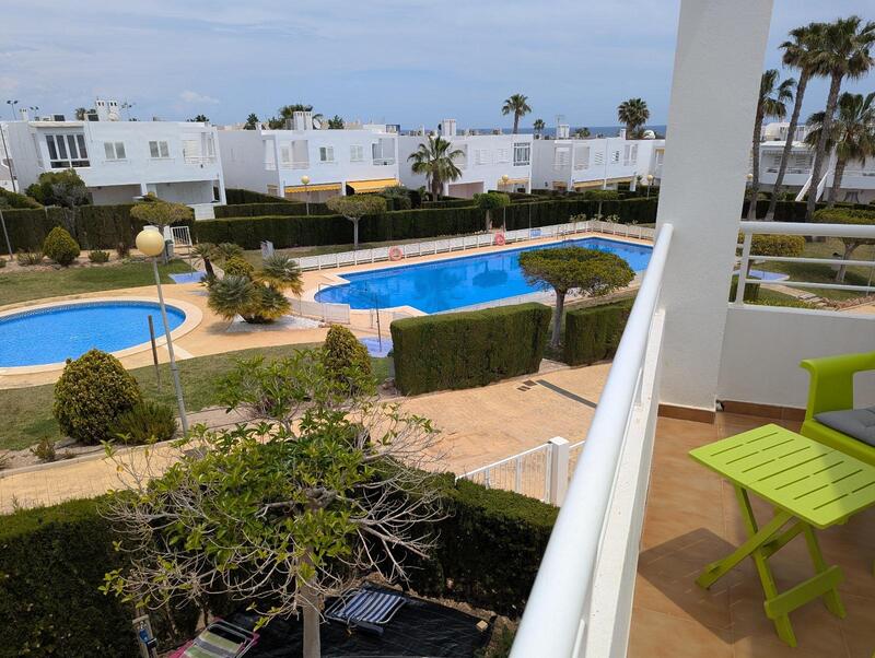 INT/AT/22: Townhouse for Rent in Mojácar Playa, Almería