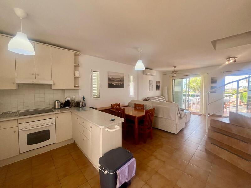 INT/AT/22: Townhouse for Rent in Mojácar Playa, Almería