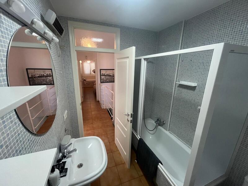 INT/AT/22: Townhouse for Rent in Mojácar Playa, Almería