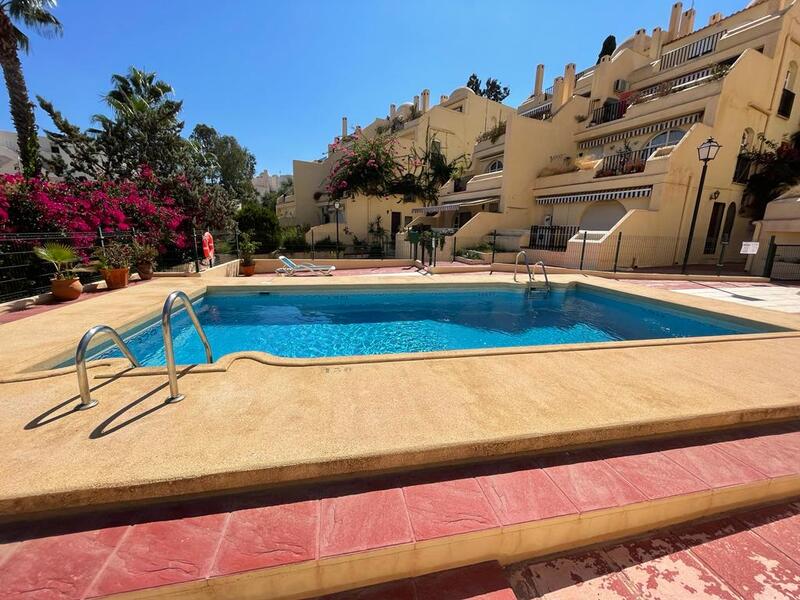 LAI/AGUILAR: Apartment for Sale in Mojácar Playa, Almería