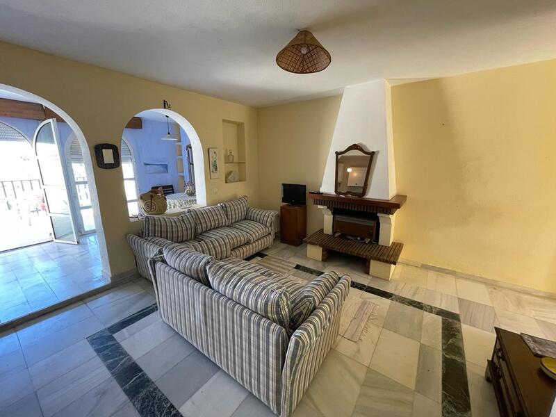 LAI/AGUILAR: Apartment for Sale in Mojácar Playa, Almería