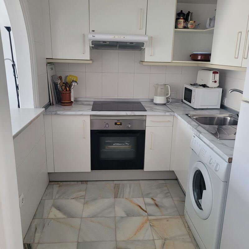 LG/TO/9B: Apartment for Rent in Mojácar Playa, Almería