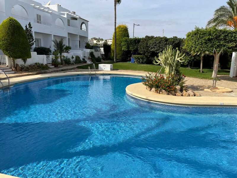 LP/EM: Townhouse for Sale in Mojácar Playa, Almería