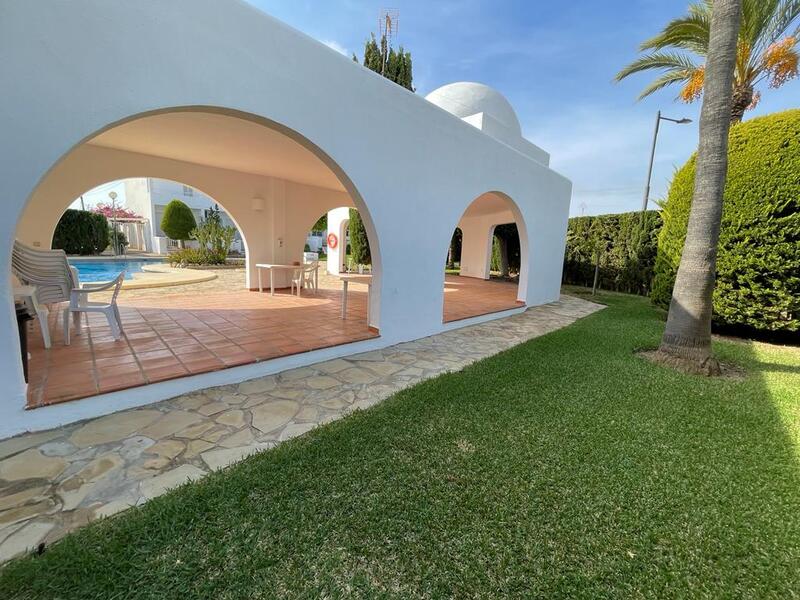 LP/EM: Townhouse for Sale in Mojácar Playa, Almería