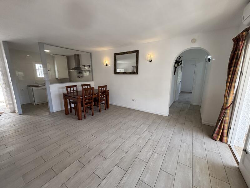 LP/RE: Apartment for Sale in La Parata (Mojácar), Almería
