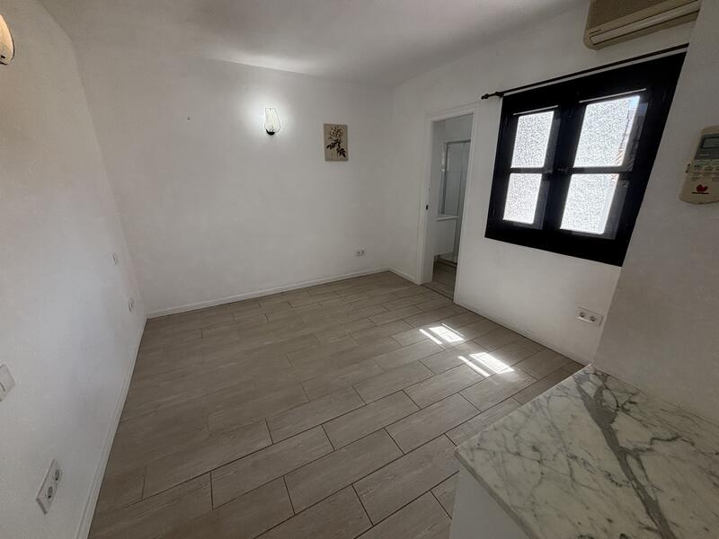LP/RE: Apartment for Sale in La Parata (Mojácar), Almería