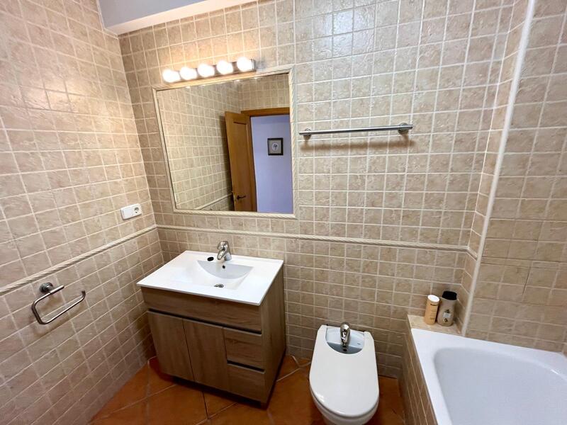 LR/AG: Apartment for Rent in Mojácar Playa, Almería