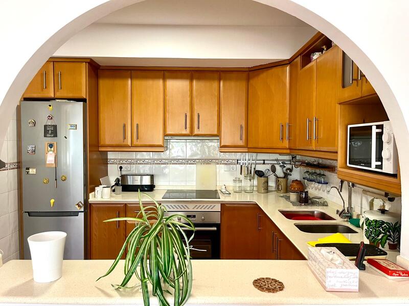 LR/AG: Apartment for Rent in Mojácar Playa, Almería