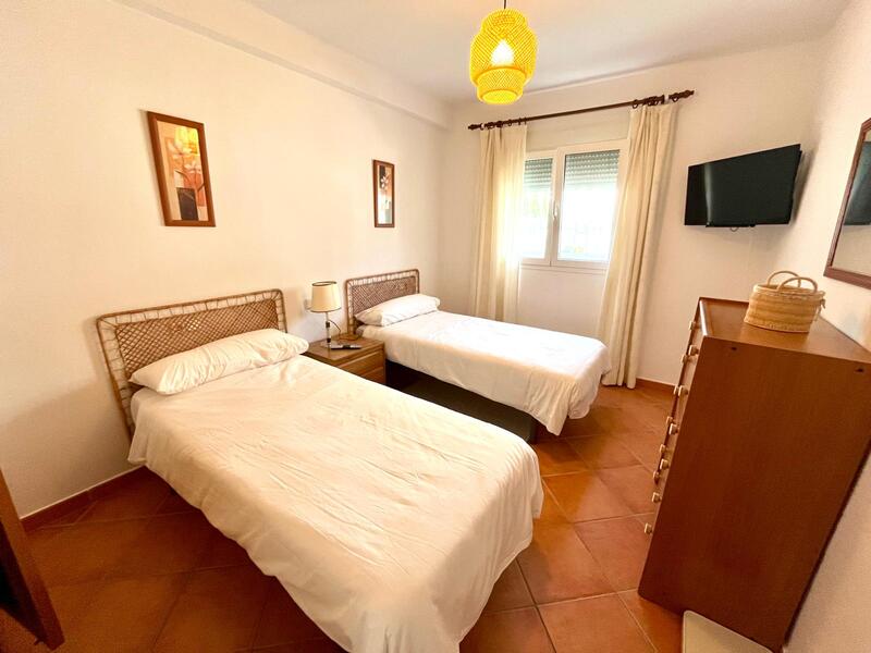 LR/AG: Apartment for Rent in Mojácar Playa, Almería