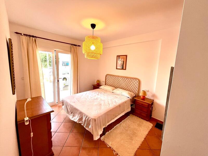 LR/AG: Apartment for Rent in Mojácar Playa, Almería