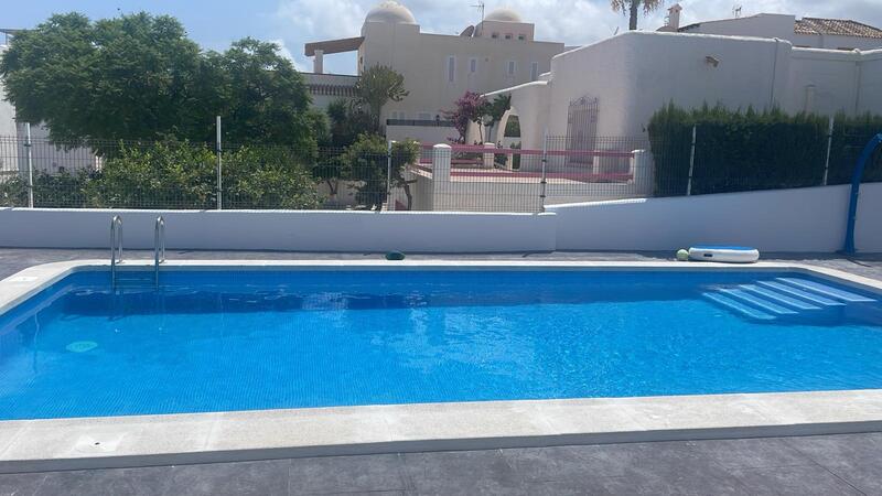 MC/AP/8: Townhouse for Rent in Mojácar Playa, Almería