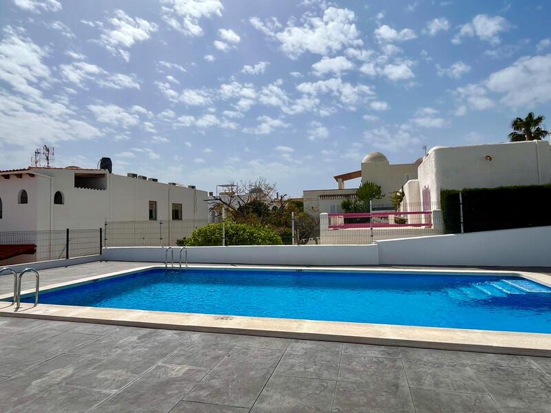 MC/AP/8: Townhouse for Rent in Mojácar Playa, Almería