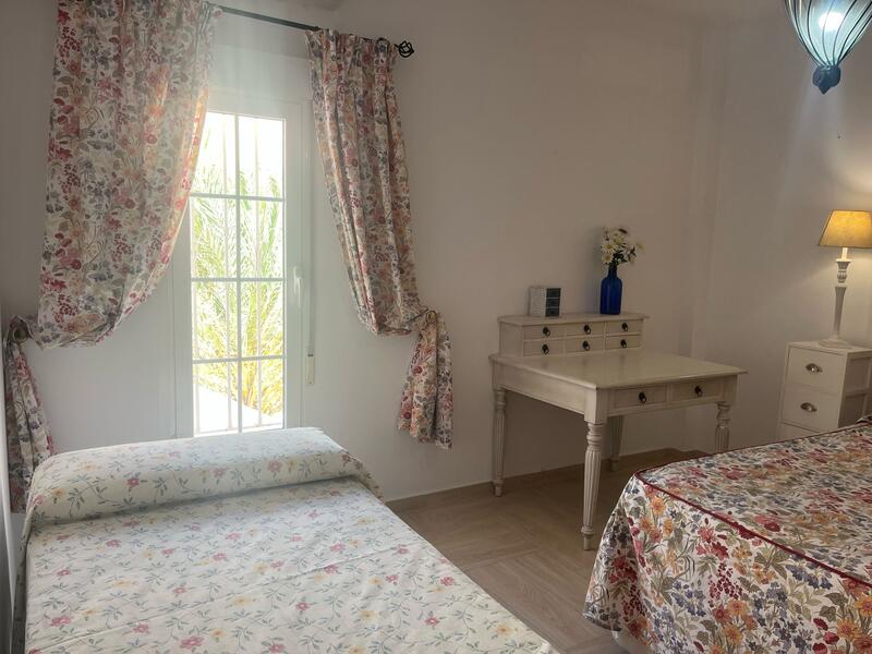 MEL/20: Apartment for Rent in Mojácar Playa, Almería