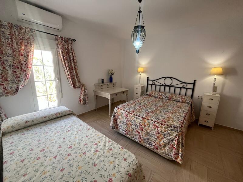 MEL/20: Apartment for Rent in Mojácar Playa, Almería