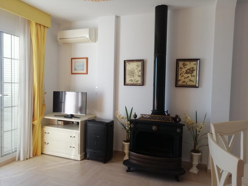 MEL/20: Apartment for Rent in Mojácar Playa, Almería