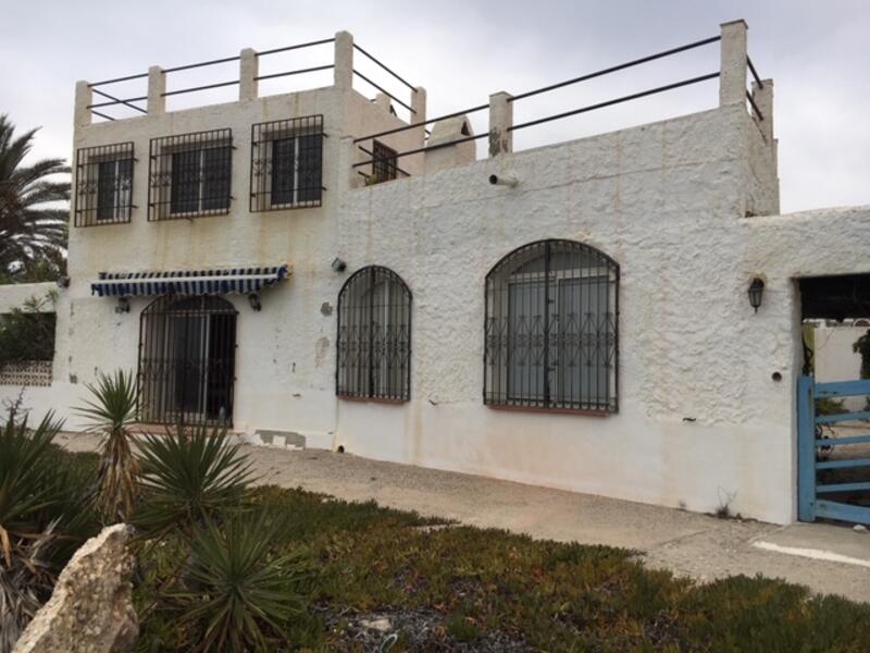 Mojacar Villa / LAI: Villa for Sale in Mojácar Playa, Almería