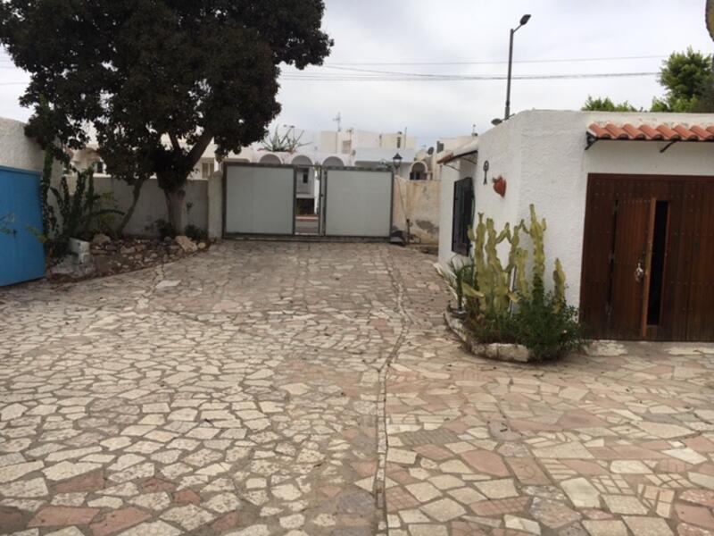 Mojacar Villa / LAI: Villa en venta en Mojácar Playa, Almería