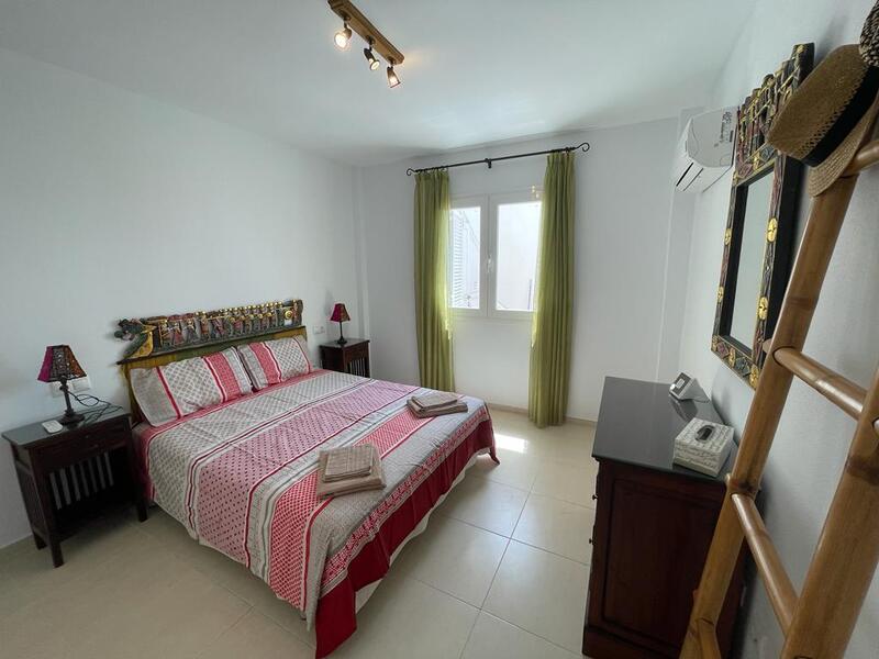 OA/AP/40: Apartment for Rent in Mojácar Playa, Almería