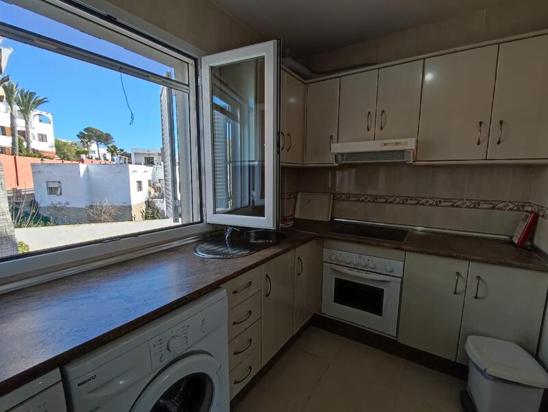 OA/IS/28: Apartment for Rent in Mojácar Playa, Almería