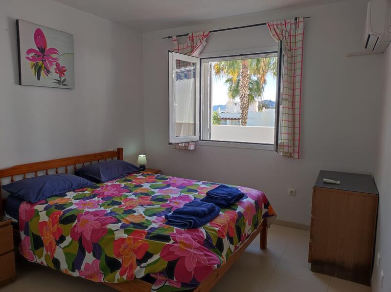 OA/IS/28: Apartment for Rent in Mojácar Playa, Almería