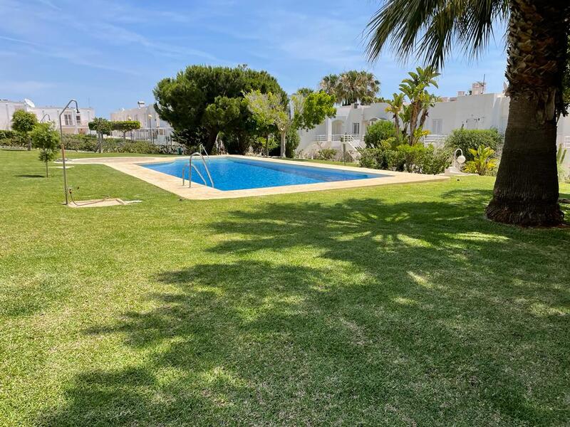 PP/IS/6A: Apartment for Rent in Mojácar Playa, Almería