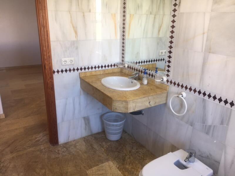 PR/PK/311: Apartment for Rent in Vera Playa, Almería