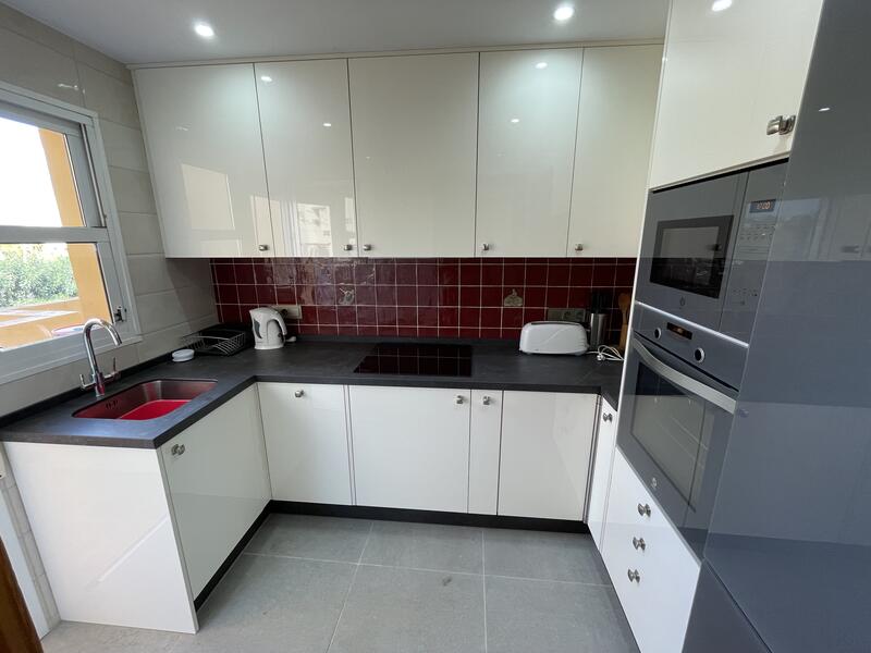 PR/PK/311: Apartment for Rent in Vera Playa, Almería