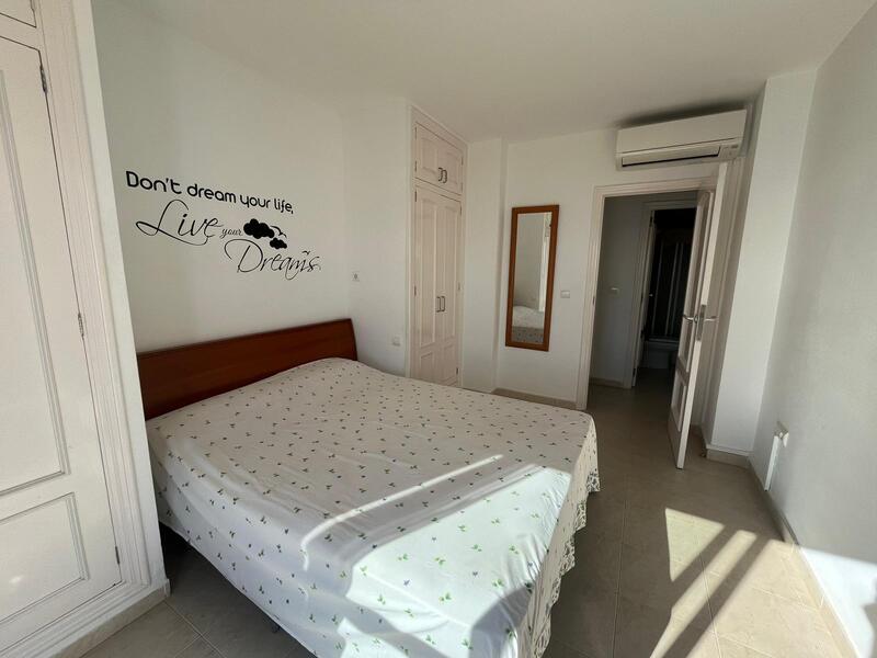 RC/OT/16: Apartment for Rent in Mojácar Playa, Almería