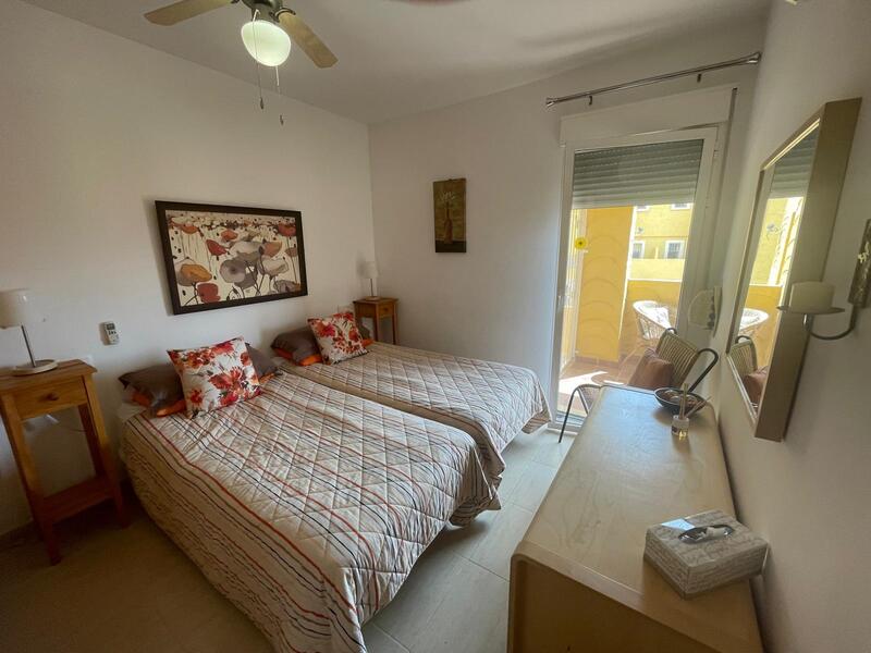 VDE/DC: Apartment for Sale in Valle del Este, Almería