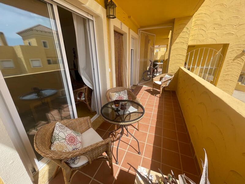 VDE/DC: Apartment for Sale in Valle del Este, Almería