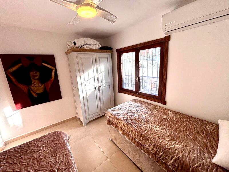 VILLA COLLy: Villa for Sale in Mojácar Playa, Almería