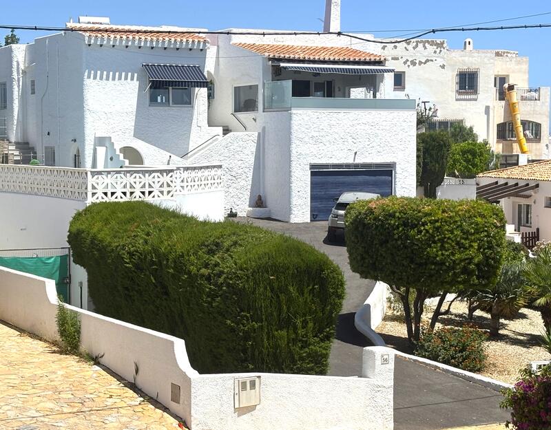 VILLA DW: Villa for Sale in Mojácar Playa, Almería