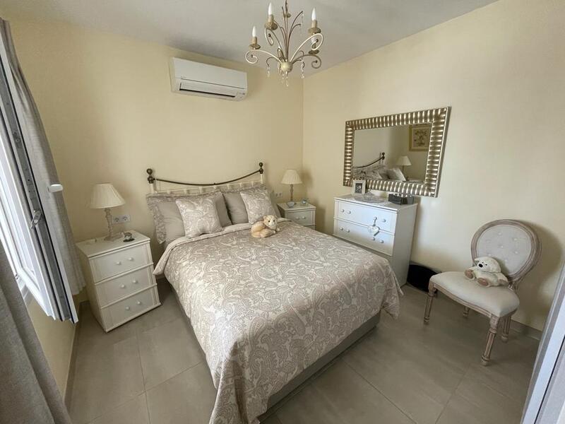 VILLA NH: Villa en venta en Mojácar Playa, Almería