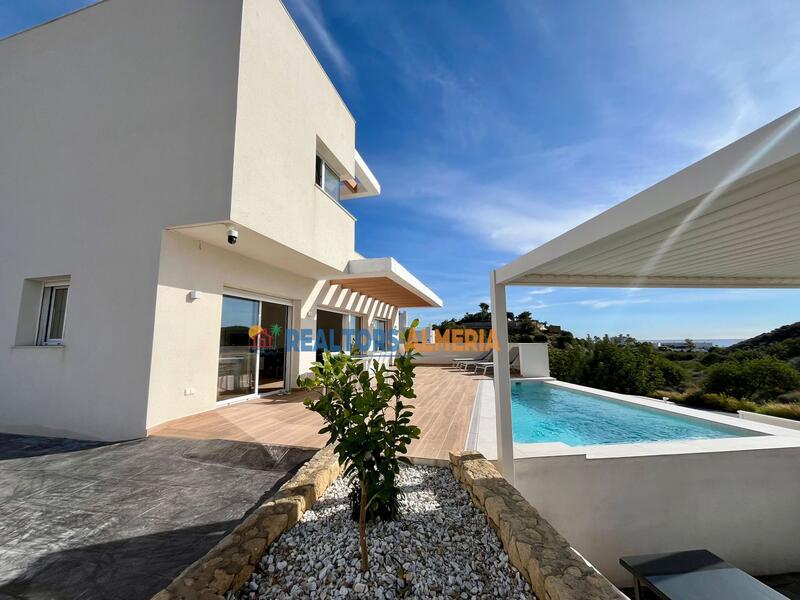 VILLA ST: Villa en alquiler en Mojácar Playa, Almería