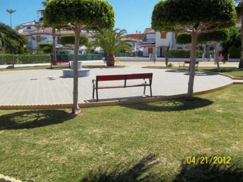 VM1/AC/60: Apartment for Rent in Vera Playa, Almería